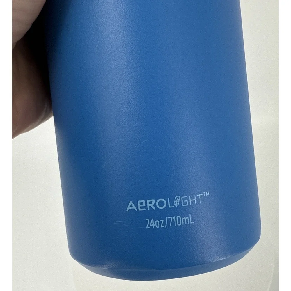 Stanley 24oz IceFlow Aerolight Stainless Steel Fast Flow Water Bottle Blue - Picture 8 of 16